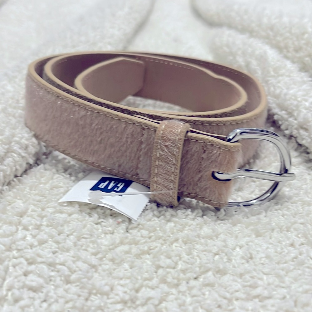 NWT- GAP - XS. Faux Calf Hair Belt